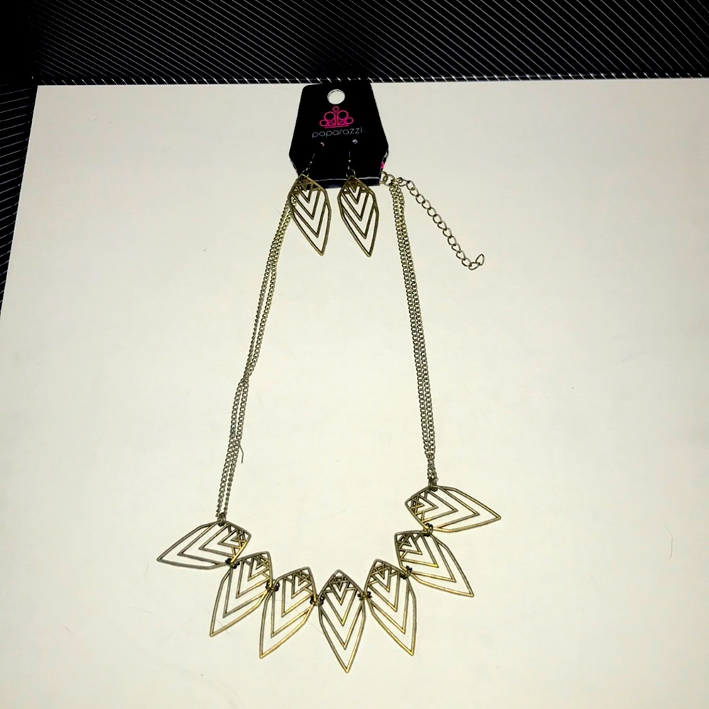 Paparazzi bronze Aztec necklace and earring set